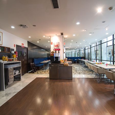 Petit Palace Cliper-Gran Via Мадрид Екстериор снимка