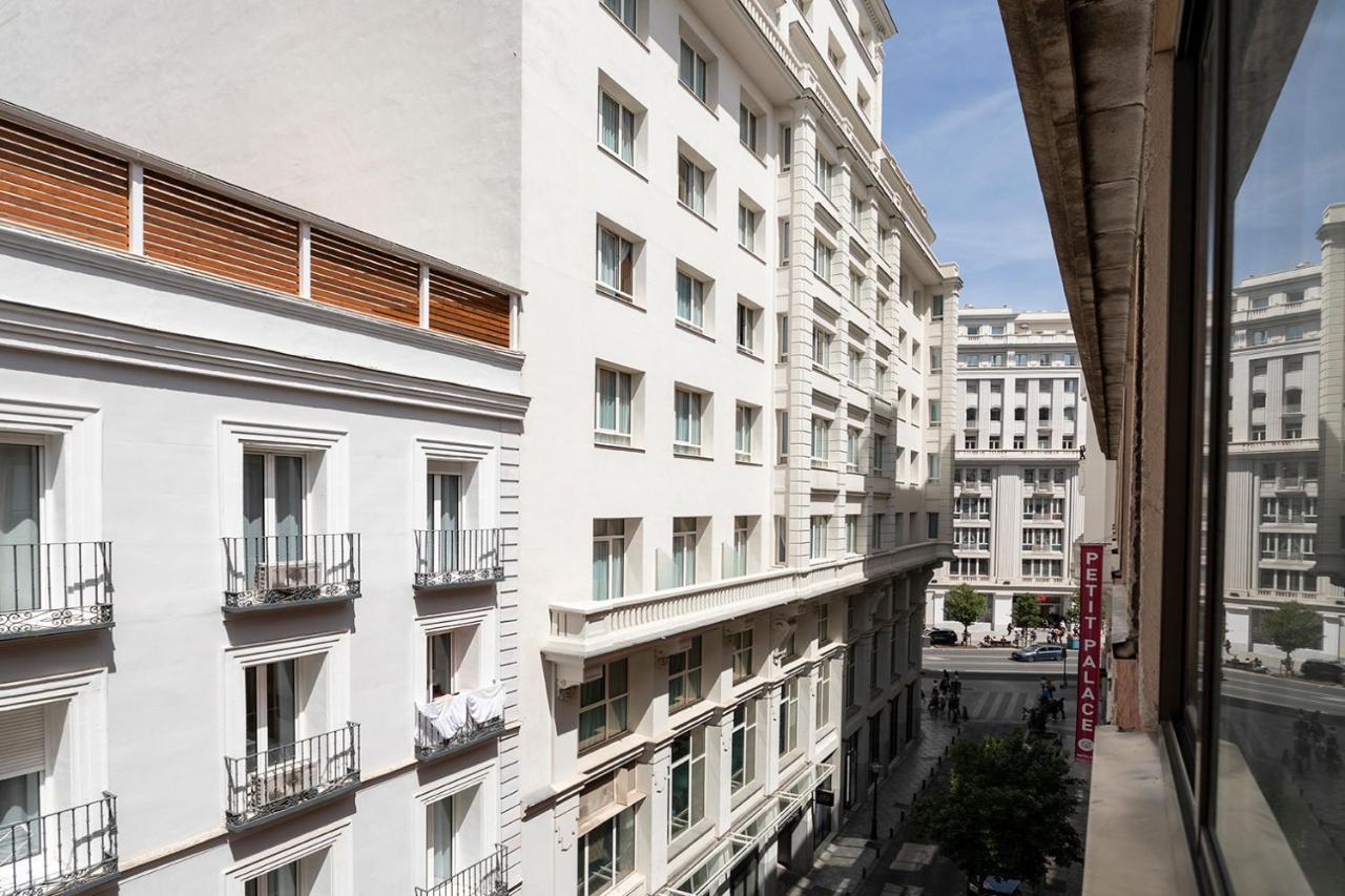 Petit Palace Cliper-Gran Via Мадрид Екстериор снимка