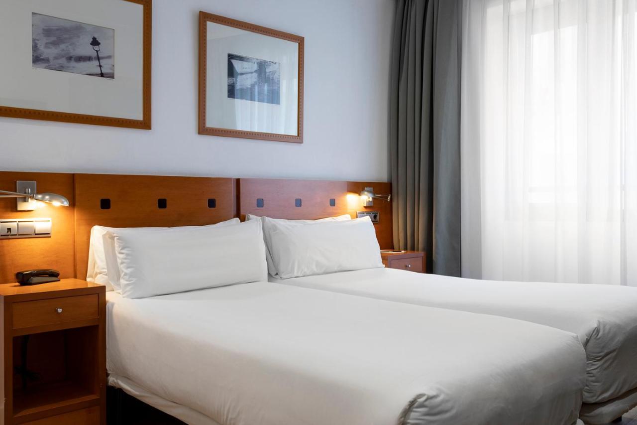 Petit Palace Cliper-Gran Via Мадрид Екстериор снимка