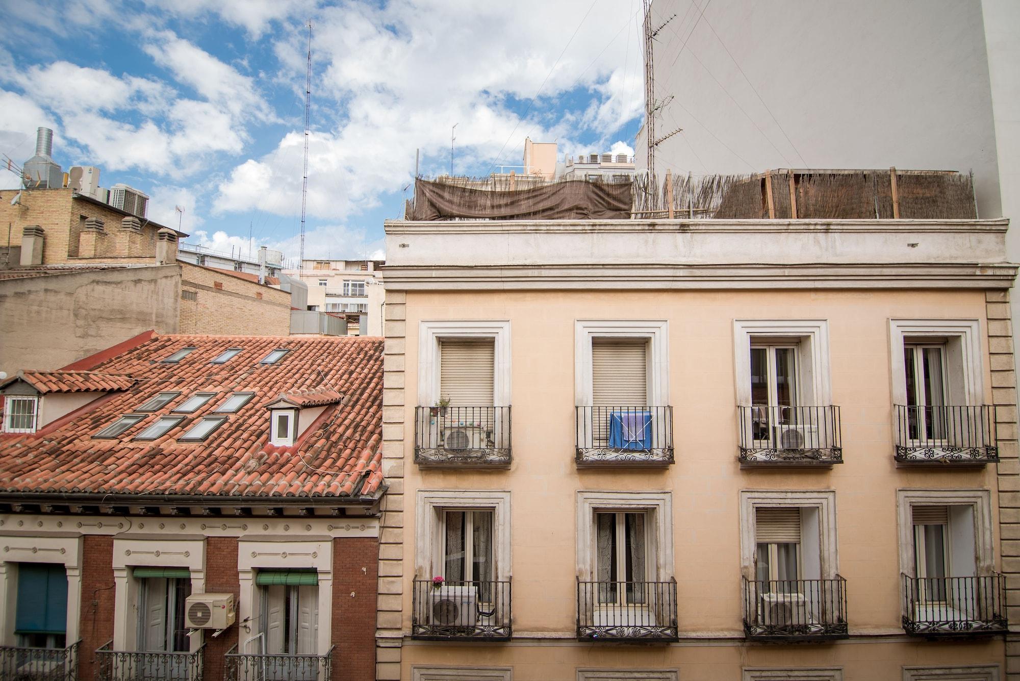 Petit Palace Cliper-Gran Via Мадрид Екстериор снимка
