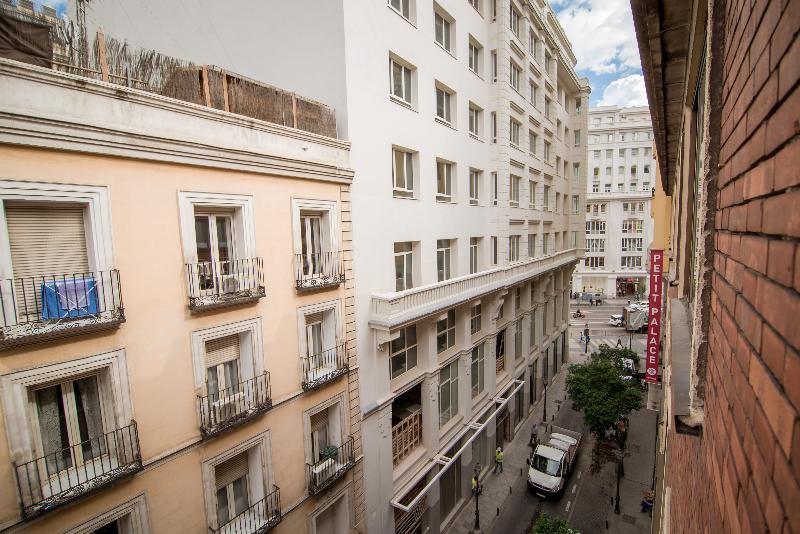 Petit Palace Cliper-Gran Via Мадрид Екстериор снимка